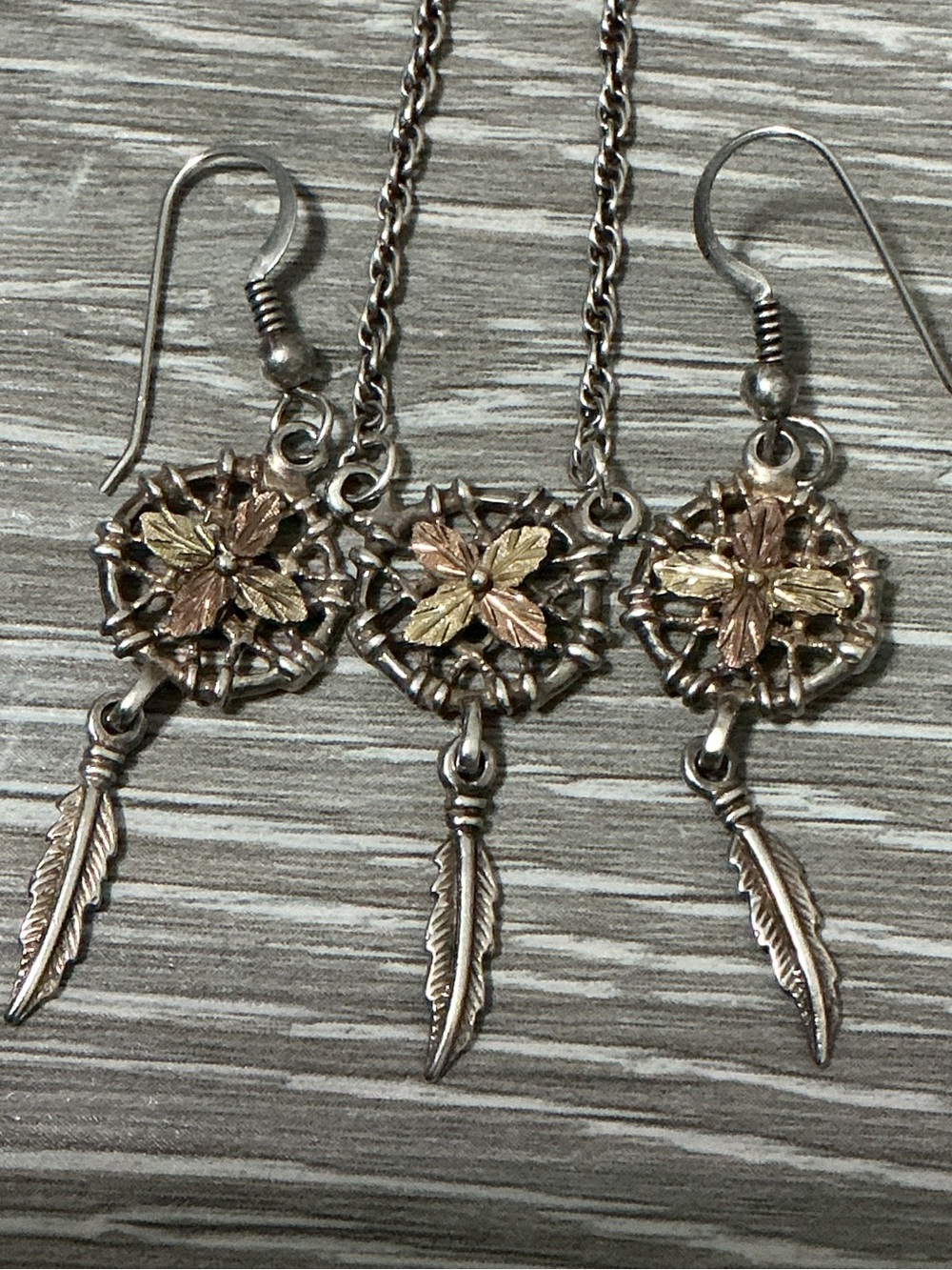 Vintage 925 STAMPER BLACK HILLS GOLD Dreamcatcher Necklace Earrings Set.